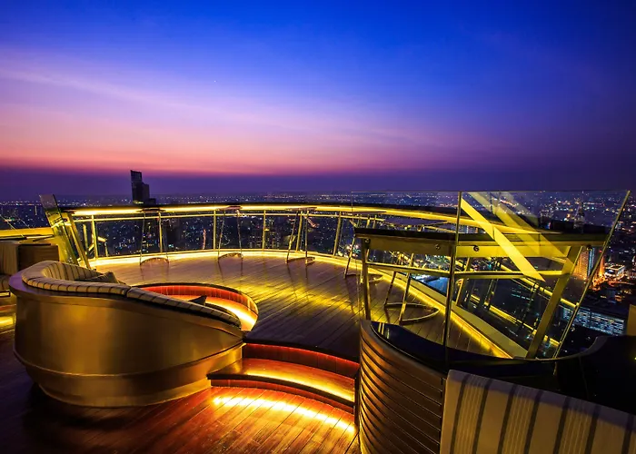 Tower Club At Lebua 酒店